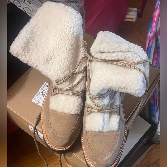 Boots - Picture 2 of 2